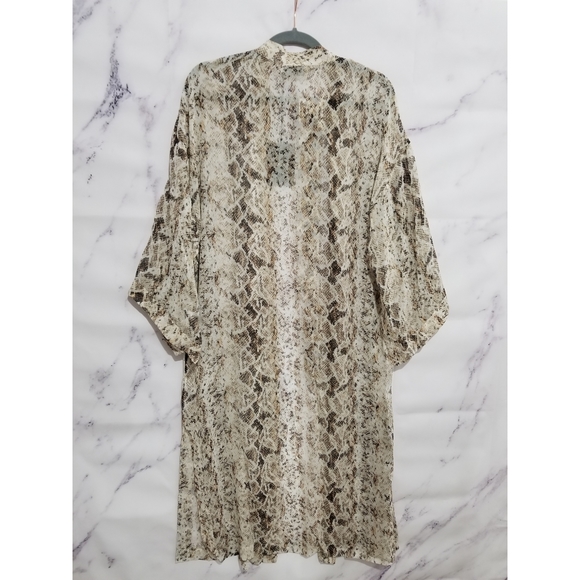 NICHOLAS Animal Print 100% Silk Kimono Duster, OS - Picture 5 of 15